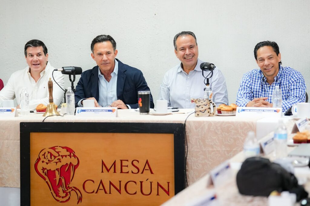 Mesa Cancún con Antonio Astiazarán, Presidente Municipal de Hermosillo